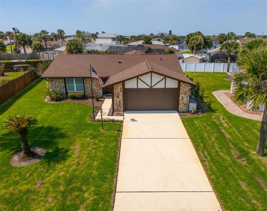 For Sale: $549,000 (3 beds, 2 baths, 1830 Square Feet)