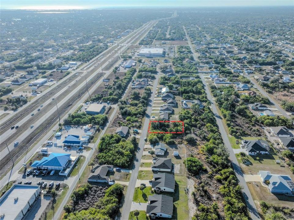 На продажу: $42,500 (0.23 acres)