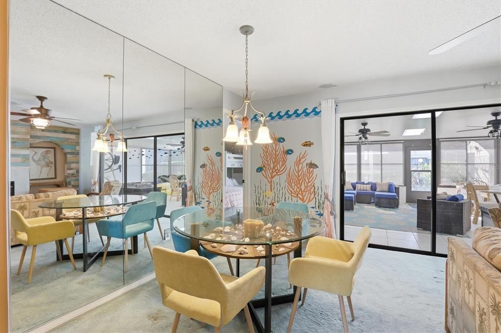 На продажу: $235,000 (2 спален, 2 ванн, 1035 Квадратных фут)