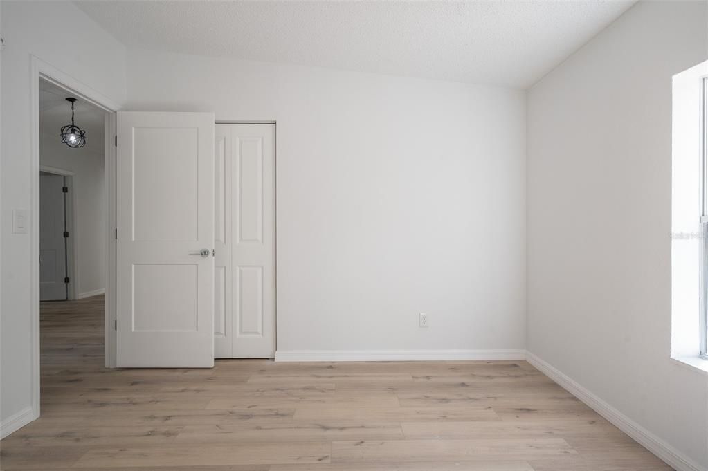 For Sale: $229,900 (4 beds, 2 baths, 2356 Square Feet)