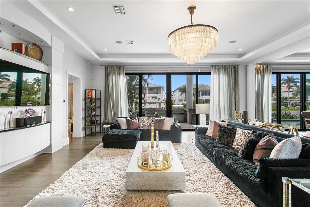 En Venta: $8,499,000 (7 camas, 7 baños, 9075 Pies cuadrados)