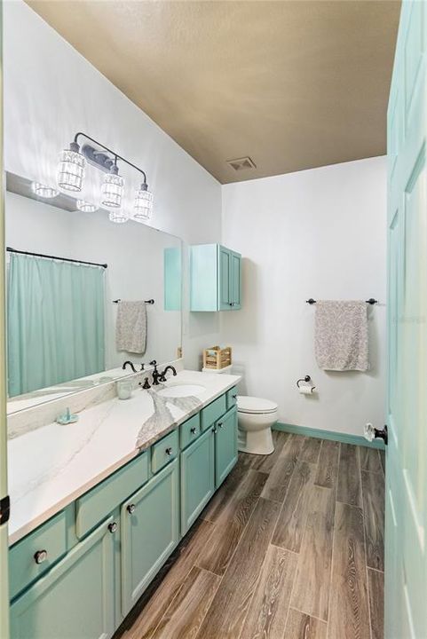 Active With Contract: $495,000 (3 beds, 3 baths, 2635 Square Feet)