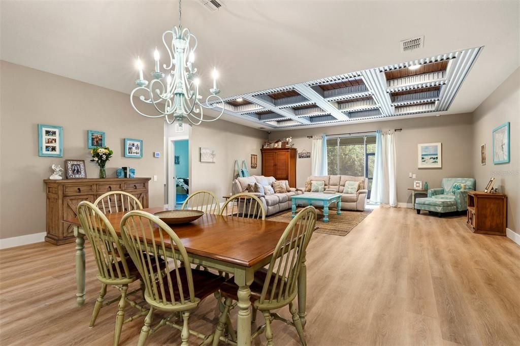 Active With Contract: $495,000 (3 beds, 3 baths, 2635 Square Feet)