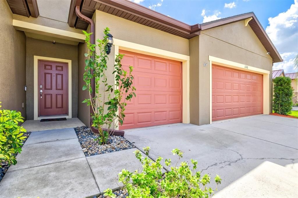 Active With Contract: $495,000 (3 beds, 3 baths, 2635 Square Feet)