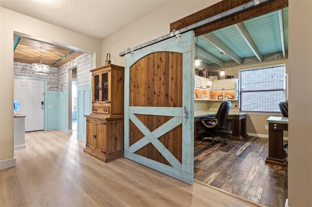Active With Contract: $495,000 (3 beds, 3 baths, 2635 Square Feet)