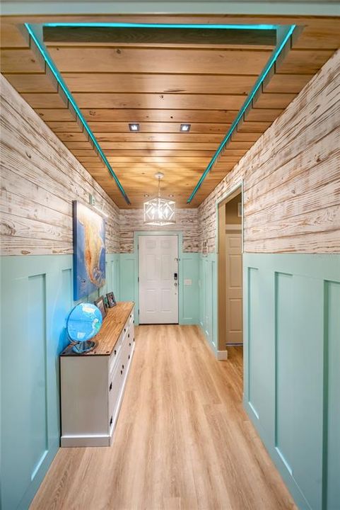Active With Contract: $495,000 (3 beds, 3 baths, 2635 Square Feet)