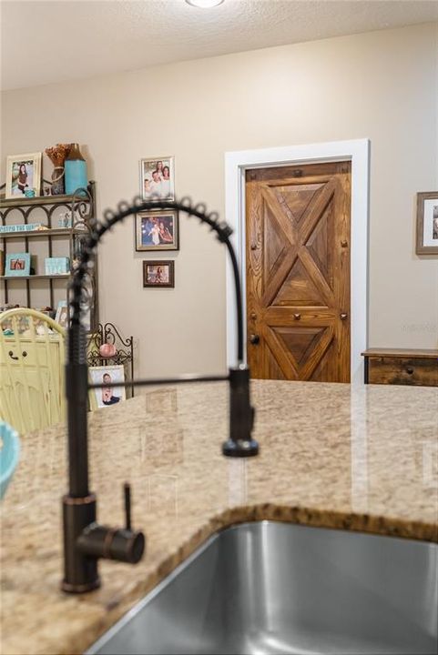 Active With Contract: $495,000 (3 beds, 3 baths, 2635 Square Feet)