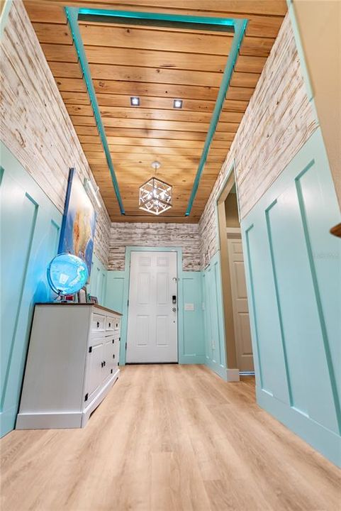 Active With Contract: $495,000 (3 beds, 3 baths, 2635 Square Feet)