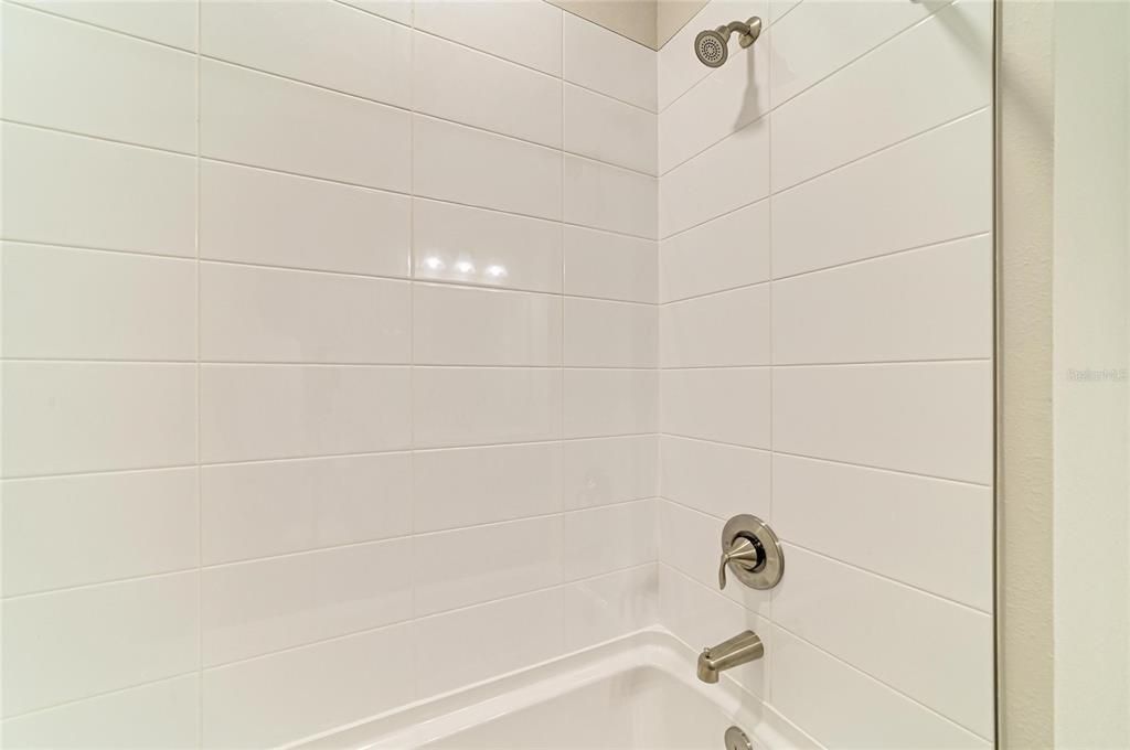 Active With Contract: $299,990 (3 beds, 2 baths, 1534 Square Feet)