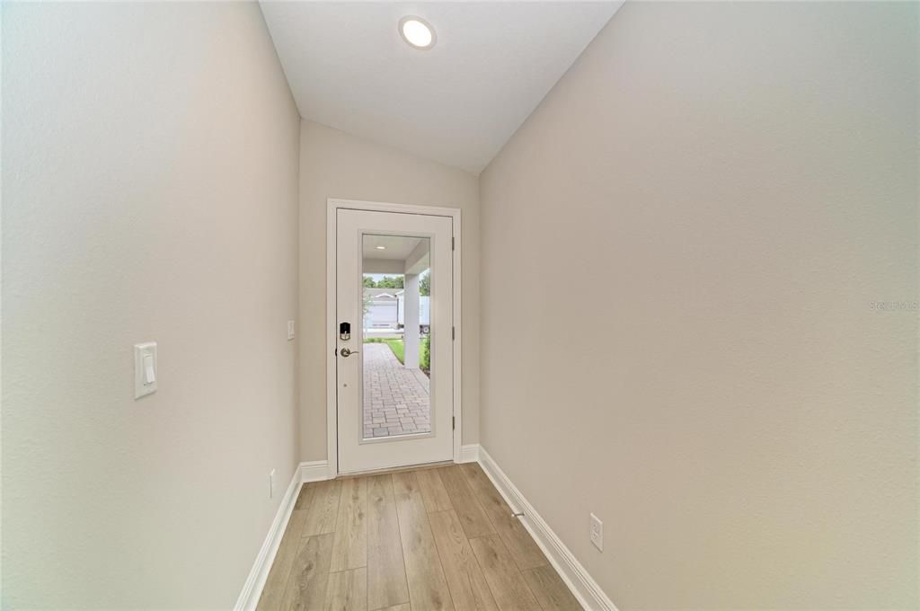 Active With Contract: $299,990 (3 beds, 2 baths, 1534 Square Feet)