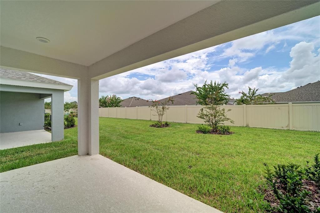 Active With Contract: $299,990 (3 beds, 2 baths, 1534 Square Feet)