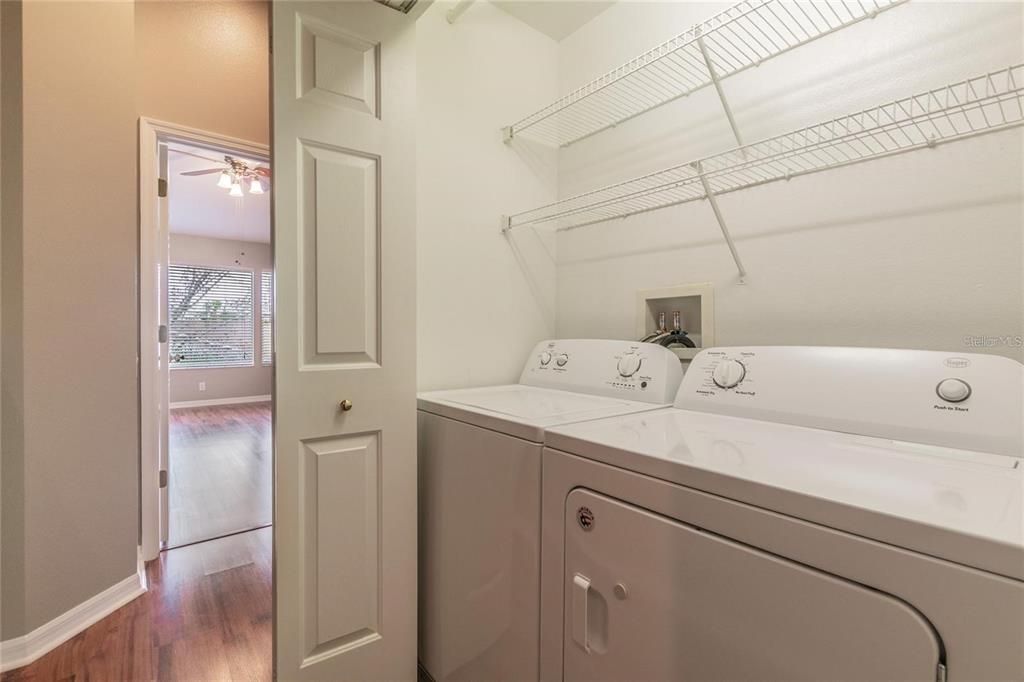 Active With Contract: $2,400 (2 beds, 2 baths, 1269 Square Feet)