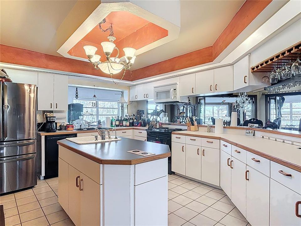 En Venta: $1,510,000 (3 camas, 2 baños, 3389 Pies cuadrados)