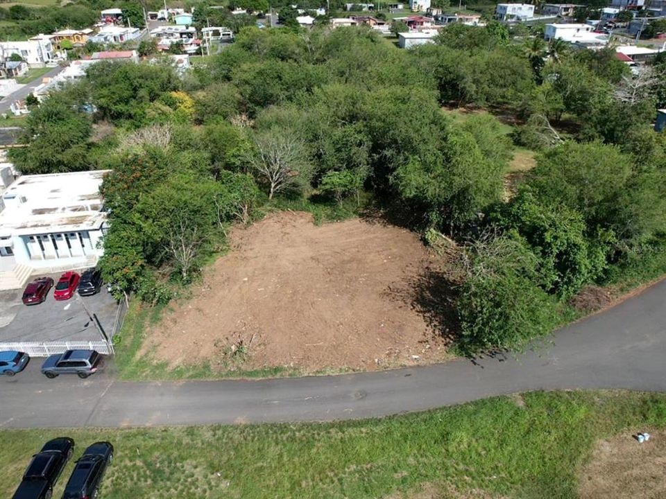 Recently Sold: $92,000 (0.13 acres)