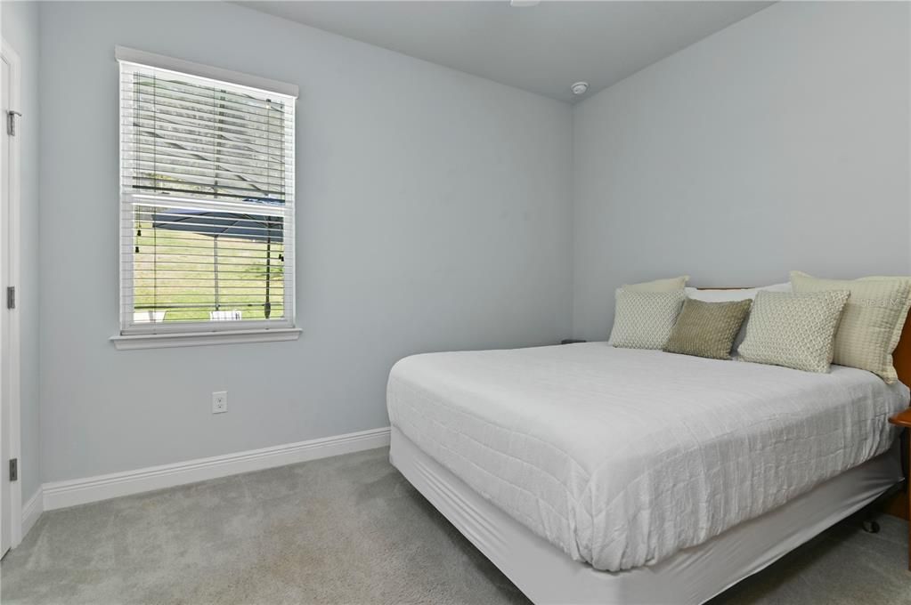 Activo con contrato: $675,000 (4 camas, 3 baños, 3051 Pies cuadrados)