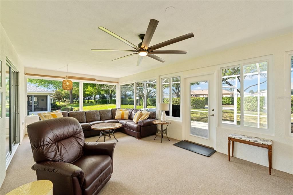 Activo con contrato: $348,000 (3 camas, 2 baños, 2025 Pies cuadrados)