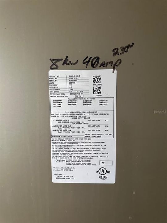 Под контрактом: $149,900 (3 спален, 1 ванн, 1560 Квадратных фут)