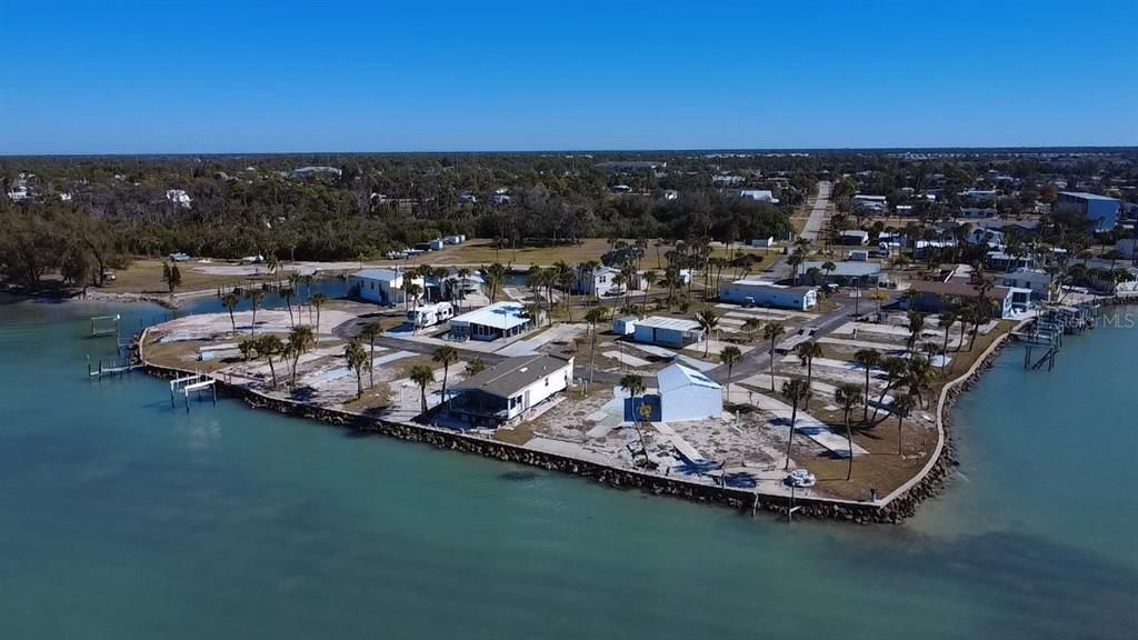 На продажу: $89,900 (0.08 acres)