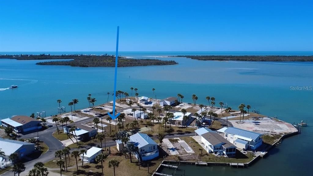 На продажу: $89,900 (0.08 acres)