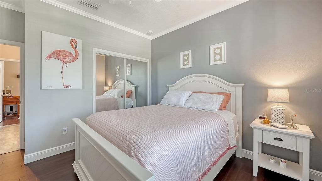 Activo con contrato: $489,900 (3 camas, 2 baños, 1804 Pies cuadrados)