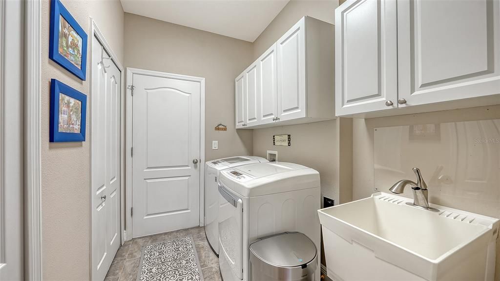 Activo con contrato: $489,900 (3 camas, 2 baños, 1804 Pies cuadrados)