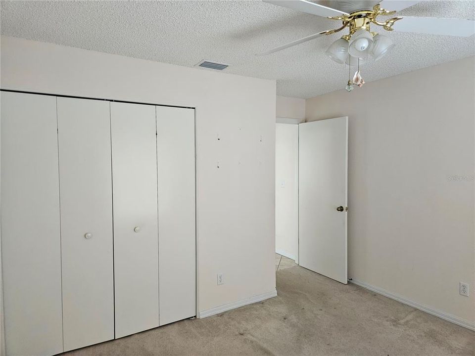 Active With Contract: $2,300 (3 beds, 2 baths, 1901 Square Feet)