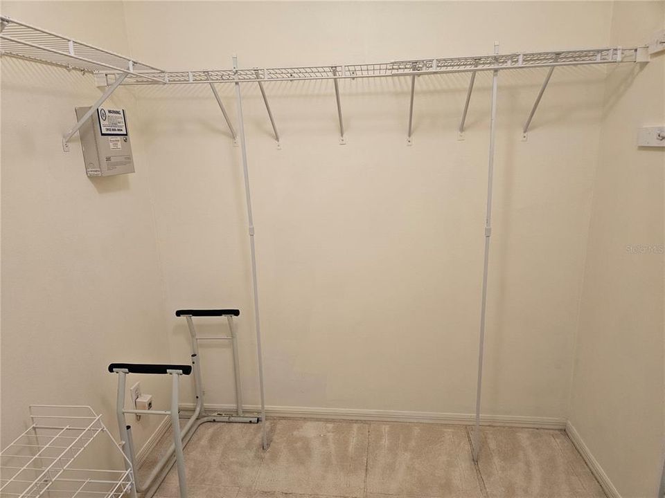 Active With Contract: $2,300 (3 beds, 2 baths, 1901 Square Feet)