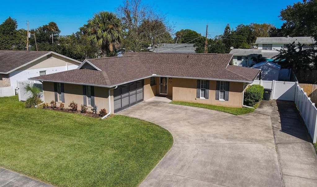 Recently Sold: $272,000 (3 beds, 2 baths, 1880 Square Feet)