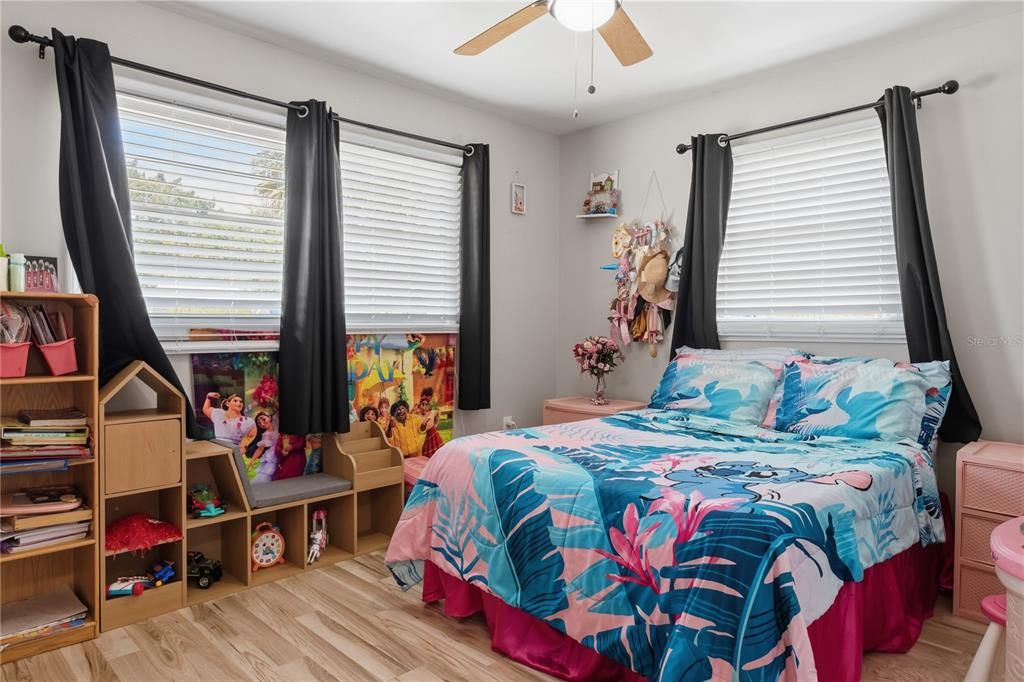 En Venta: $227,000 (3 camas, 1 baños, 720 Pies cuadrados)