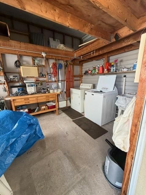 На продажу: $159,900 (2 спален, 2 ванн, 1218 Квадратных фут)