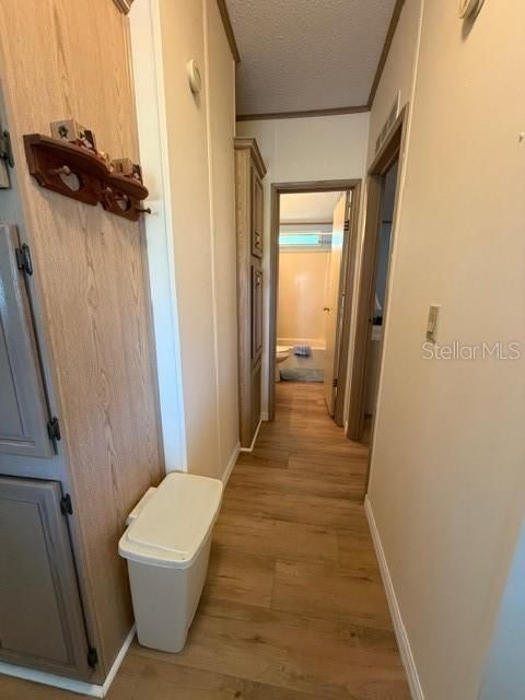 На продажу: $159,900 (2 спален, 2 ванн, 1218 Квадратных фут)