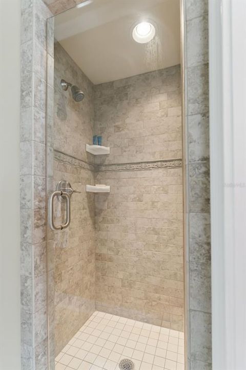 En Venta: $1,100,000 (3 camas, 3 baños, 3152 Pies cuadrados)