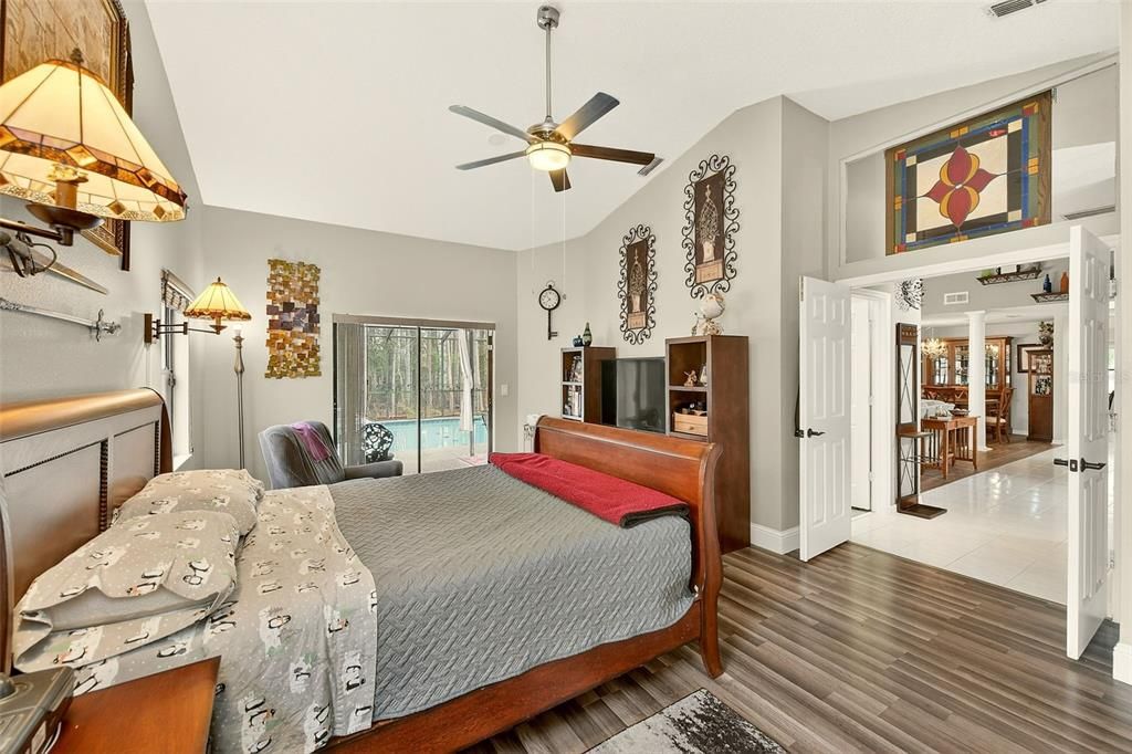 Activo con contrato: $500,000 (3 camas, 3 baños, 2588 Pies cuadrados)