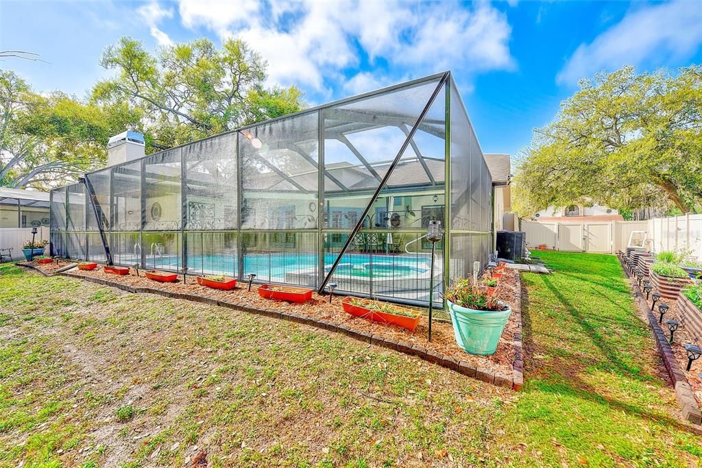 Activo con contrato: $500,000 (3 camas, 3 baños, 2588 Pies cuadrados)