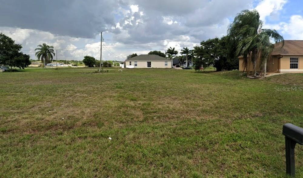 На продажу: $50,000 (0.23 acres)