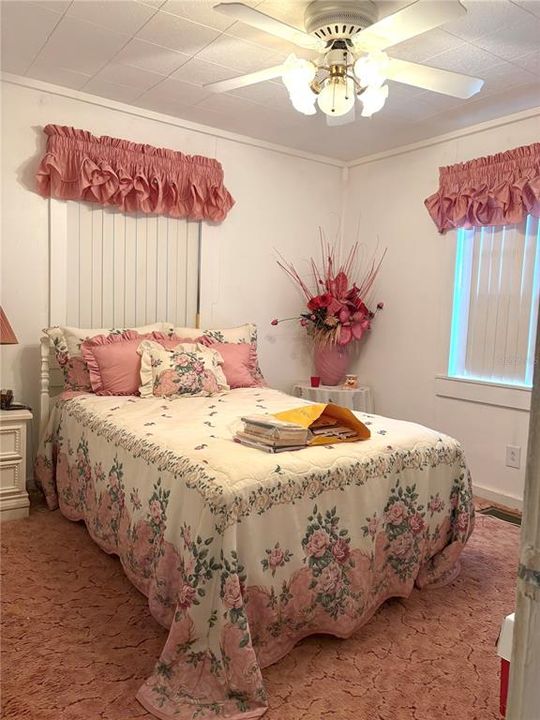 На продажу: $125,000 (1.20 acres)