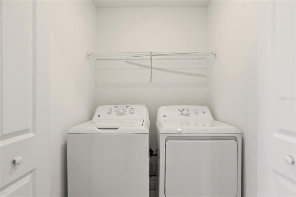 For Sale: $150,000 (2 beds, 2 baths, 1161 Square Feet)
