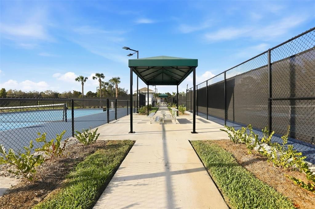 For Sale: $150,000 (2 beds, 2 baths, 1161 Square Feet)