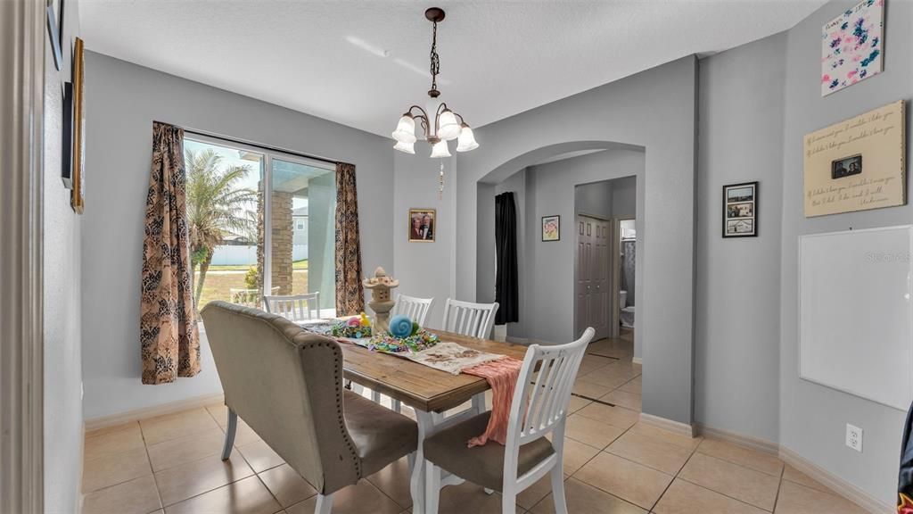For Sale: $599,900 (5 beds, 4 baths, 3424 Square Feet)