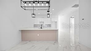 待售: $534,900 (0 贝兹, 0 浴室, 2498 平方英尺)