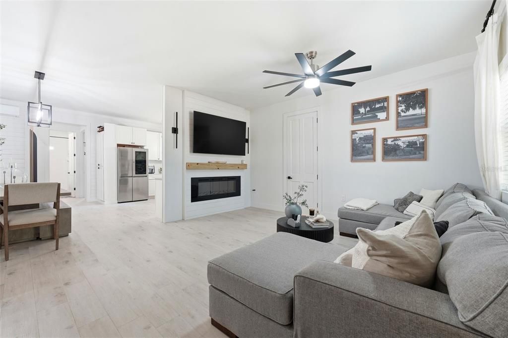 Activo con contrato: $287,000 (4 camas, 2 baños, 1200 Pies cuadrados)