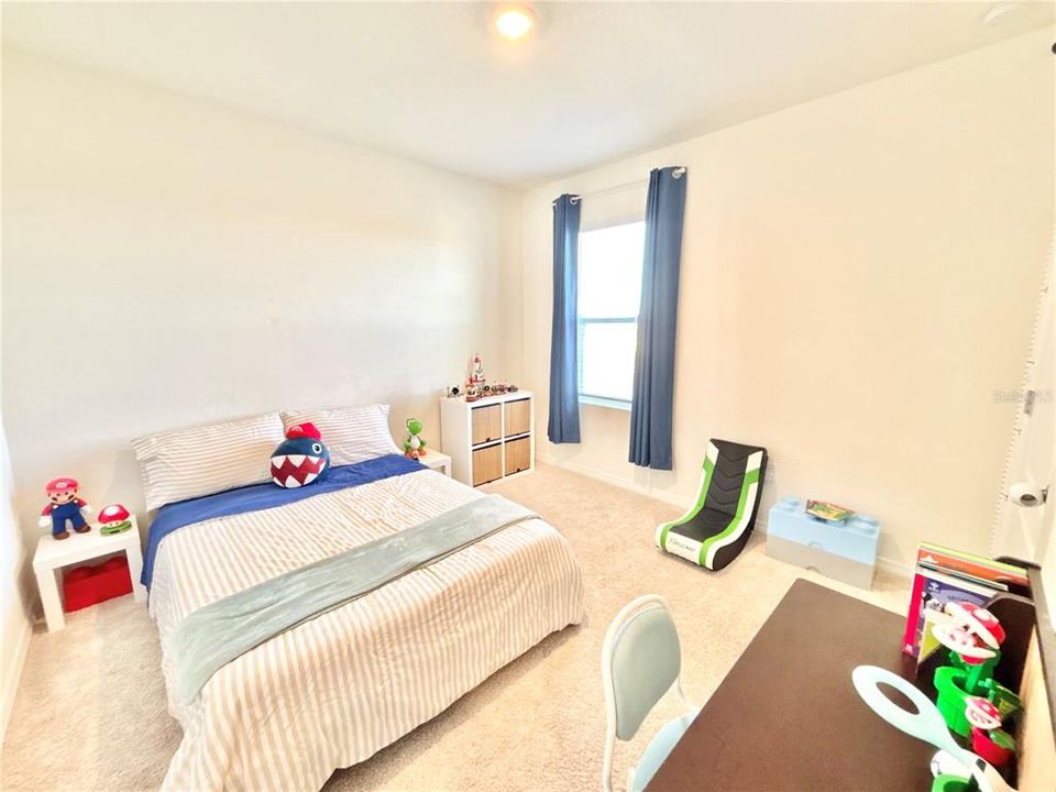 En Venta: $318,000 (5 camas, 3 baños, 2522 Pies cuadrados)