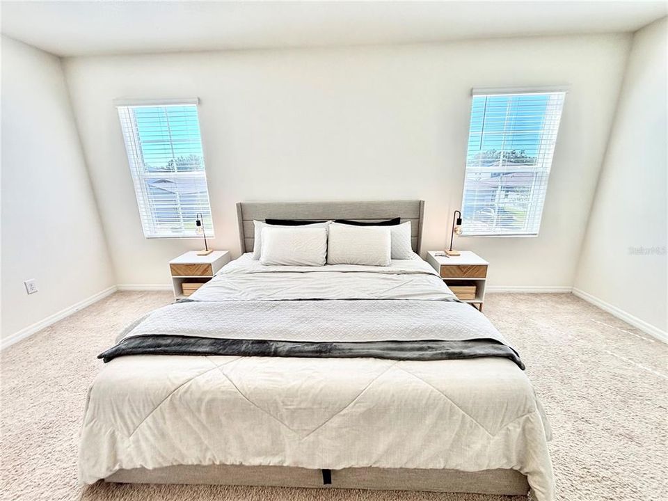 En Venta: $318,000 (5 camas, 3 baños, 2522 Pies cuadrados)