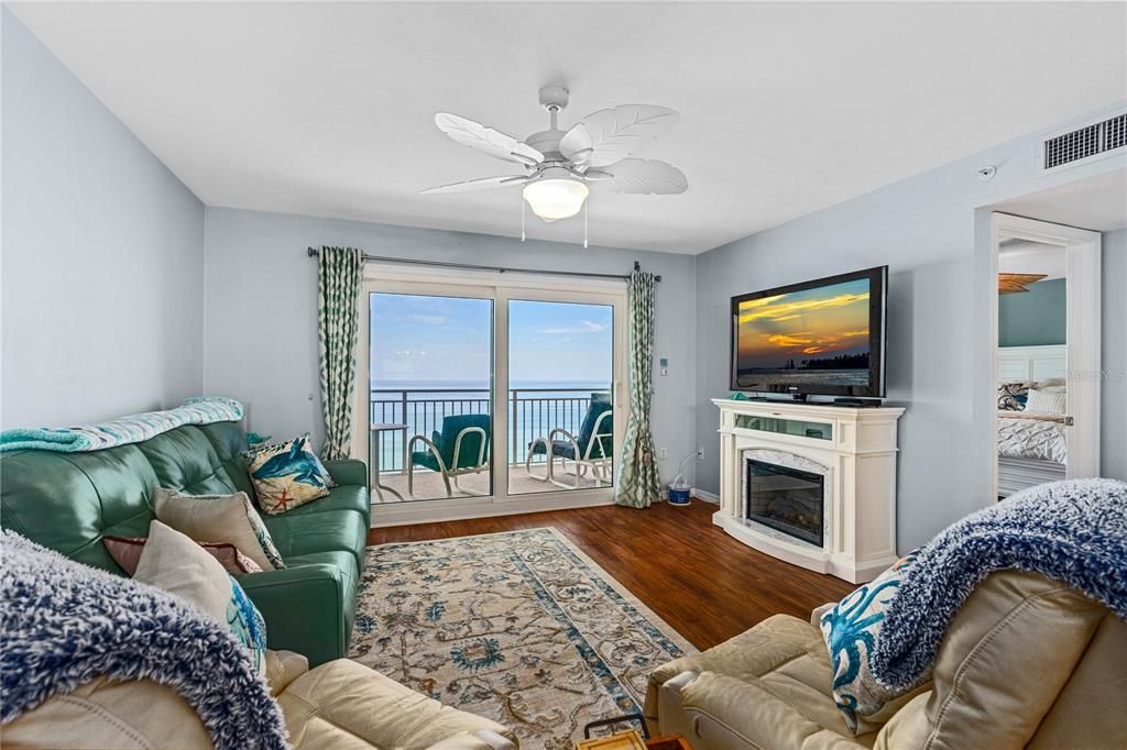 En Venta: $539,900 (2 camas, 2 baños, 1440 Pies cuadrados)