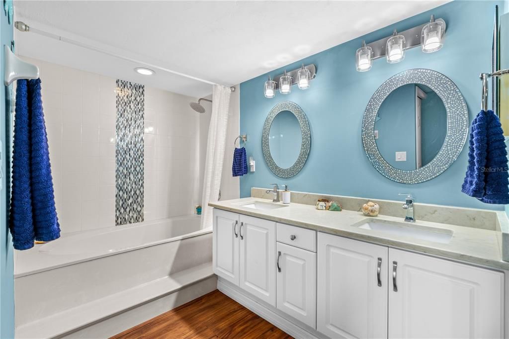 En Venta: $539,900 (2 camas, 2 baños, 1440 Pies cuadrados)