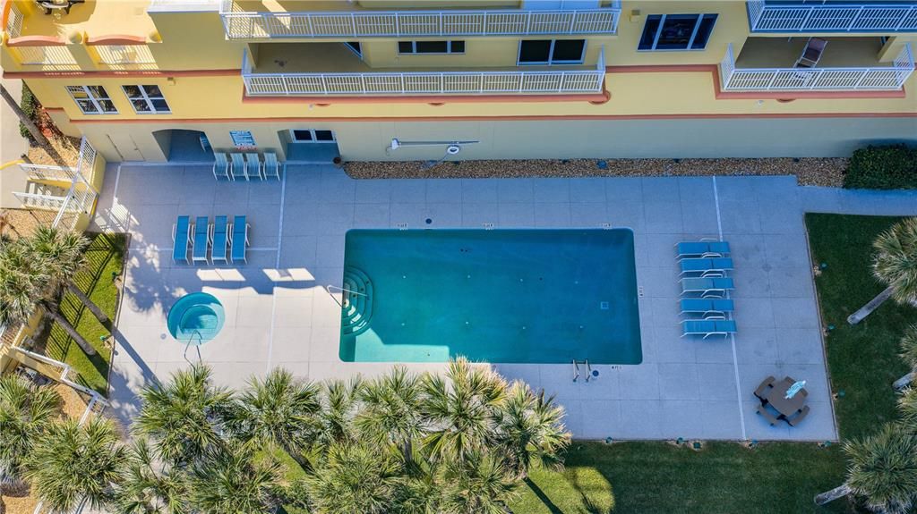 En Venta: $879,000 (3 camas, 3 baños, 2433 Pies cuadrados)