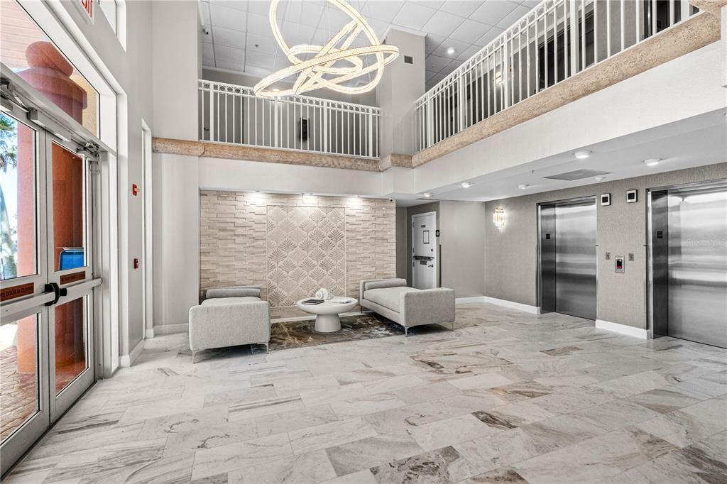 En Venta: $879,000 (3 camas, 3 baños, 2433 Pies cuadrados)