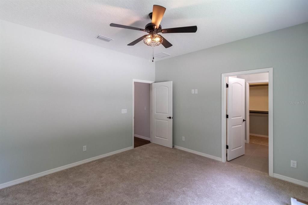 For Sale: $407,530 (3 beds, 2 baths, 1254 Square Feet)