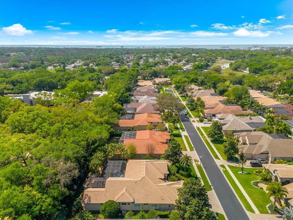 Activo con contrato: $1,450,000 (5 camas, 3 baños, 3340 Pies cuadrados)