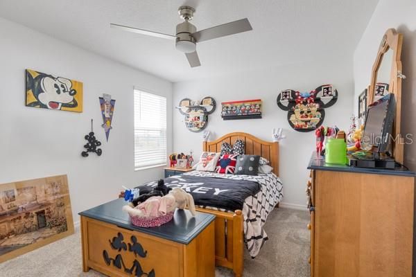 En Venta: $564,999 (5 camas, 2 baños, 2896 Pies cuadrados)